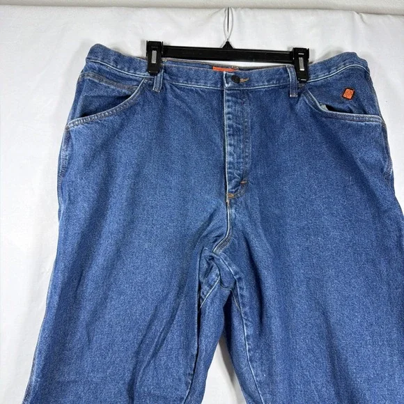 Wrangler FR Riggs Workwear Jeans Mens 42x32 Flame Resistant Carpenter FR3W020 - Picture 1 of 16